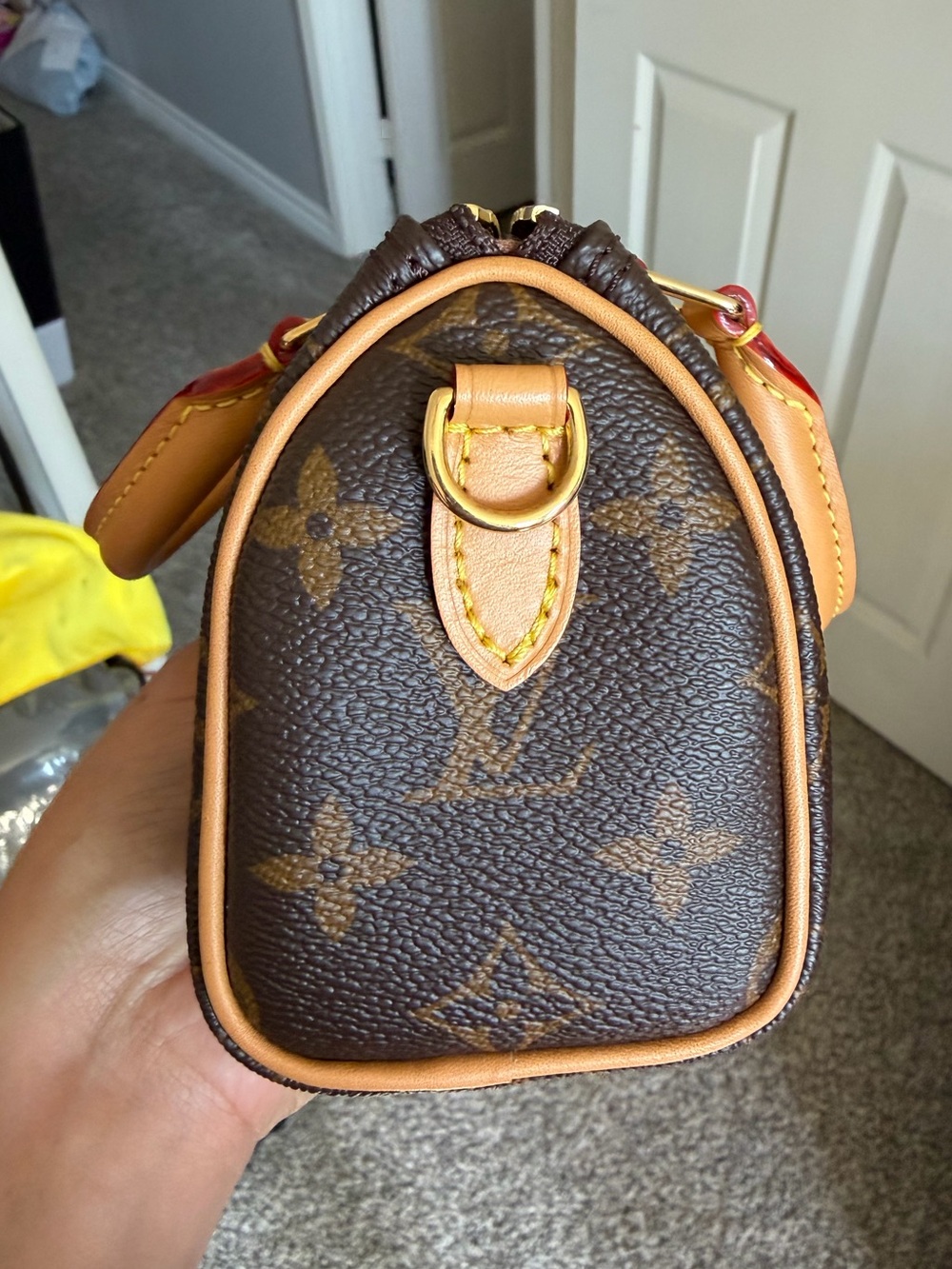 Louis Vuitton Nano Speedy Monogram - Picture 7 of 8